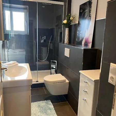 شقة Paradies-ostsee-ferienwohnung