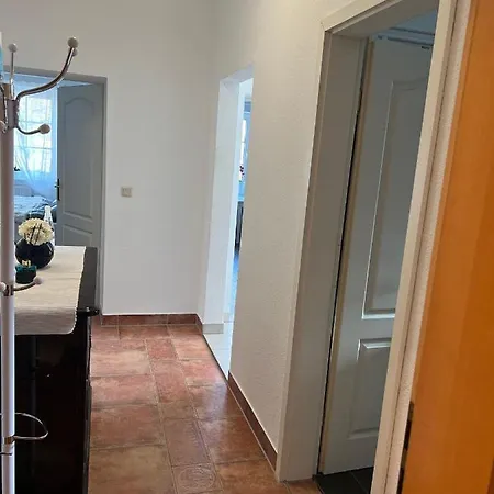 Paradies-ostsee-ferienwohnung * 罗斯托克